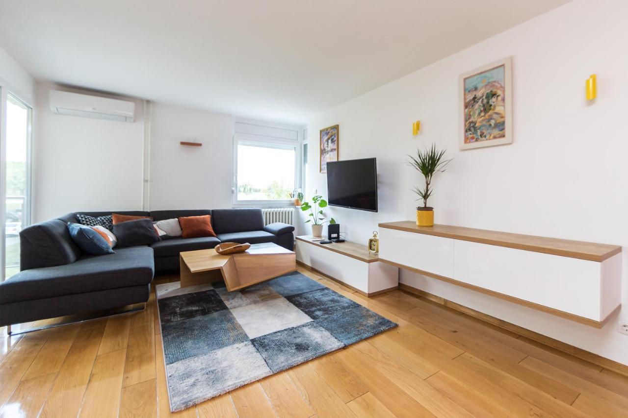 Apartman Bruna Self Check-In Osijek Exterior foto